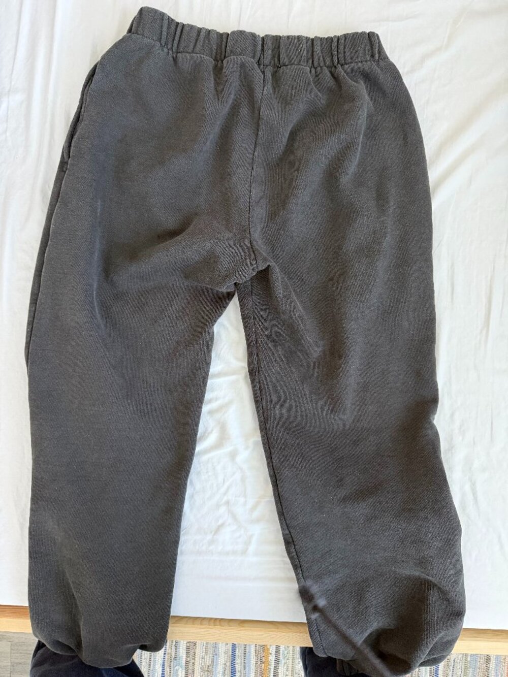 Brandy Melville Rosa sweatpants black